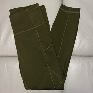 lululemon Fast and Free 25 inch leggings in dark green/ olive color size 8